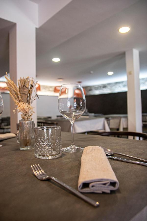 Hotel Rural Tixileiro-Cecos ภายนอก รูปภาพ